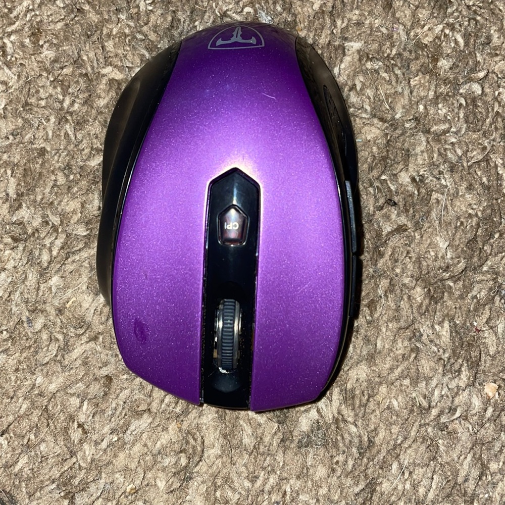 Purple mouse for a laptop